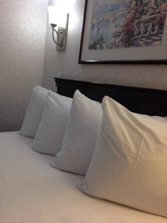 Ramada By Wyndham Abbotsford Hotel Szoba fotó