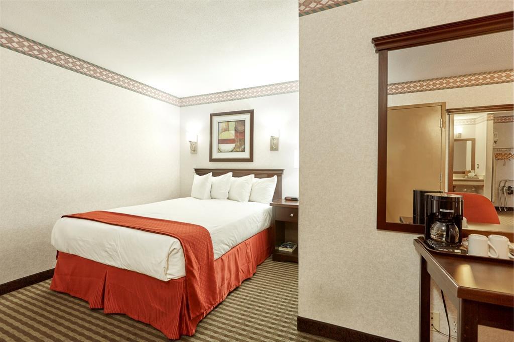 Ramada By Wyndham Abbotsford Hotel Szoba fotó